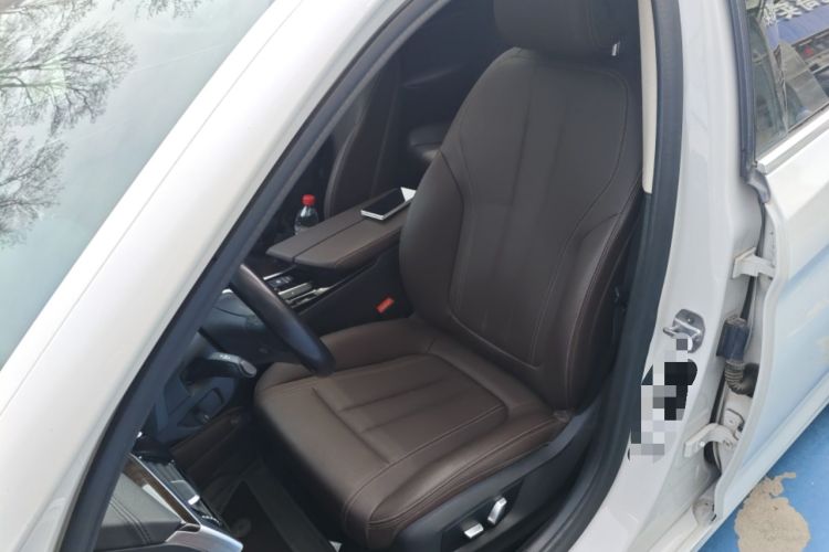 Used BMW 5 Series 2019 525Li Luxury Package Left Front Seat