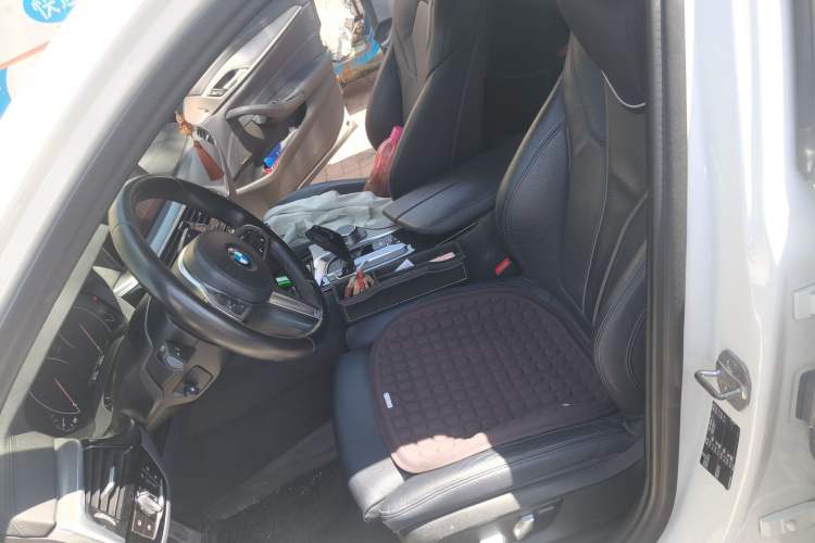 Used BMW 5 Series 2019 525i M Sport Package Left Front Seat