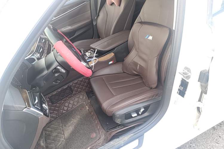 Used BMW 5 Series 2019 525Li Luxury Package Left Front Seat