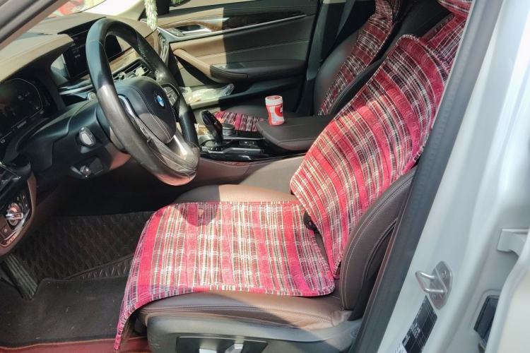Used BMW 5 Series 2019 525Li Luxury Package Left Front Seat
