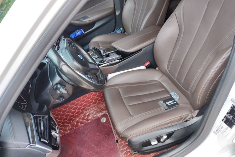 Used BMW 5 Series 2019 Restyled 525Li M Sport Package Left Front Seat
