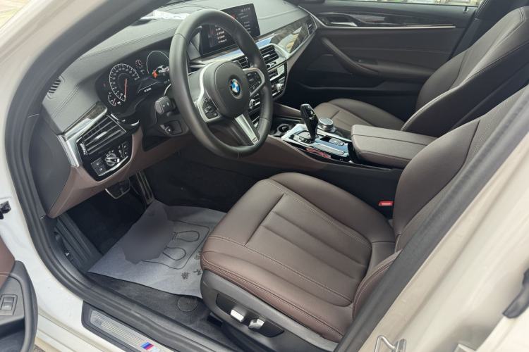 Used BMW 5 Series 2019 525Li M Sport Package Left Front Seat