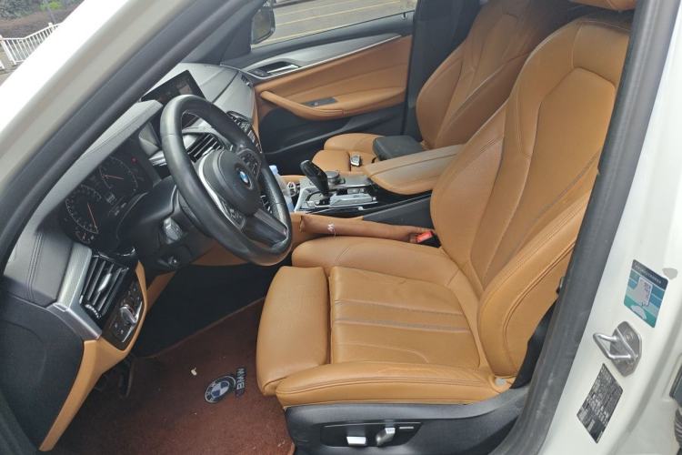 Used BMW 5 Series 2019 525i M Sport Package Left Front Seat