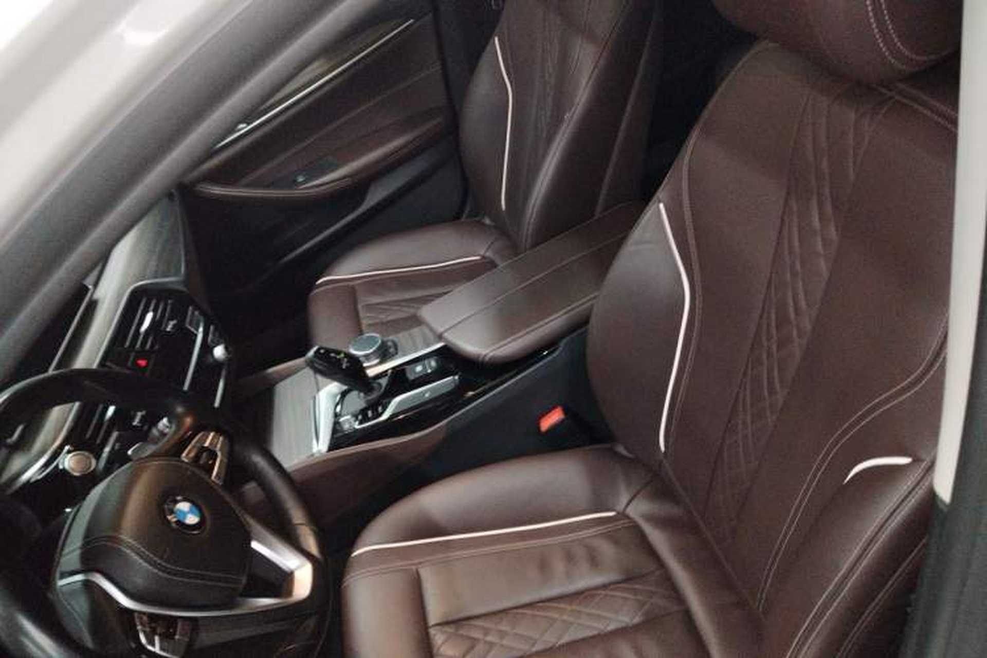 Used BMW 5 Series 2019 530Li xDrive Luxury Package Left Front Seat