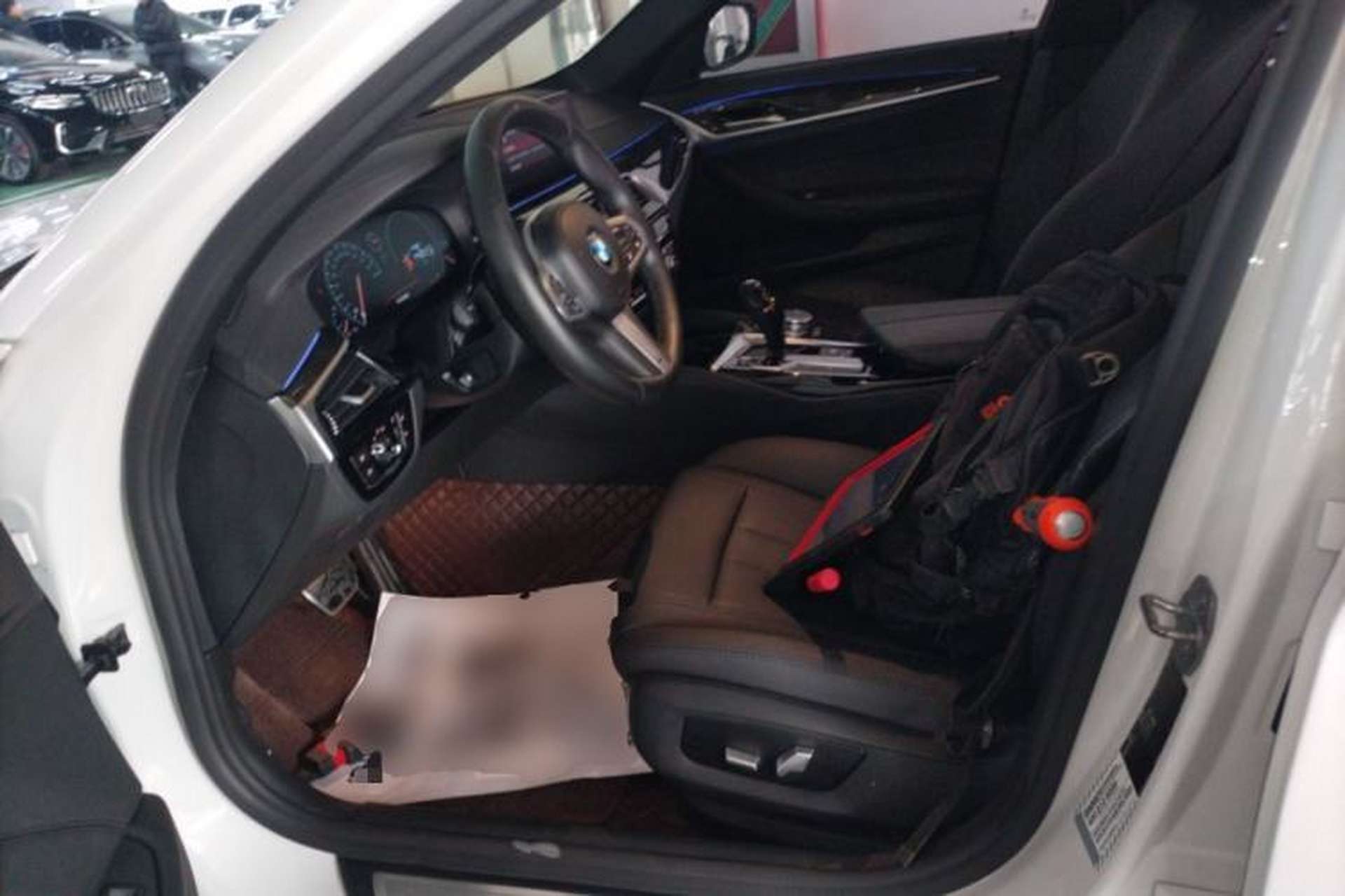 Used BMW 5 Series 2019 525Li M Sport Package Left Front Seat