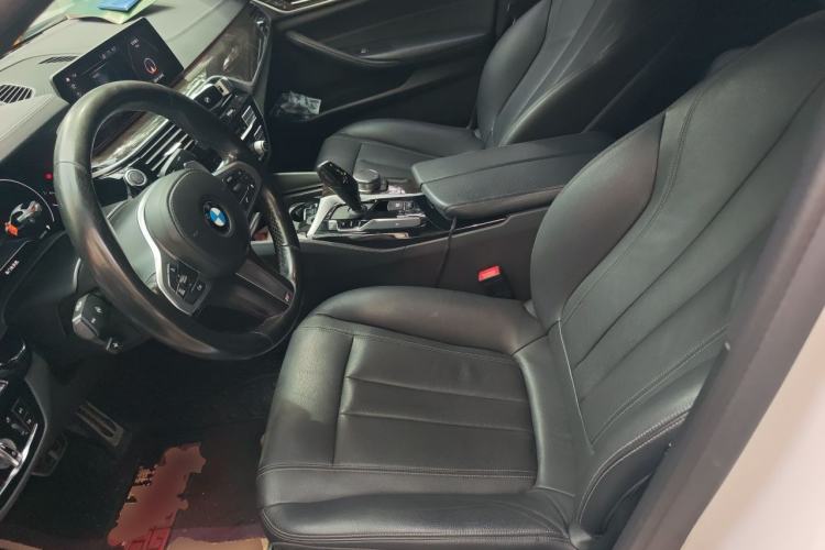 Used BMW 5 Series 2019 530Li Leading Model M Sport Package Left Front Seat