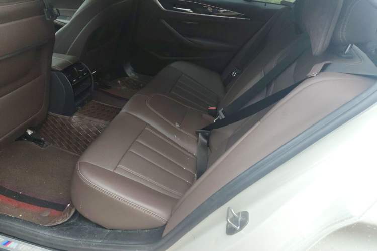 Used BMW 5 Series 2019 Restyled 525Li M Sport Package Left Rear Seat