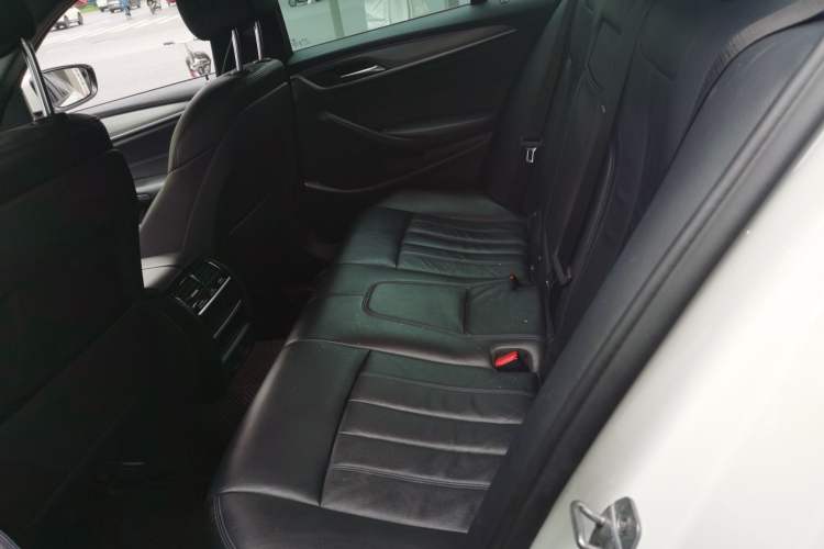 Used BMW 5 Series 2019 Restyled 525i M Sport Package Left Rear Seat