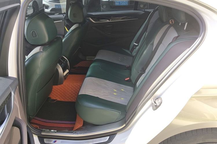 Used BMW 5 Series 2019 Restyled 525Li M Sport Package Left Rear Seat