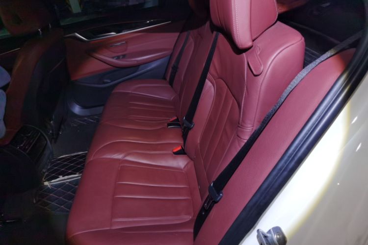 Used BMW 5 Series 2019 530Li Leading Model M Sport Package Left Rear Seat