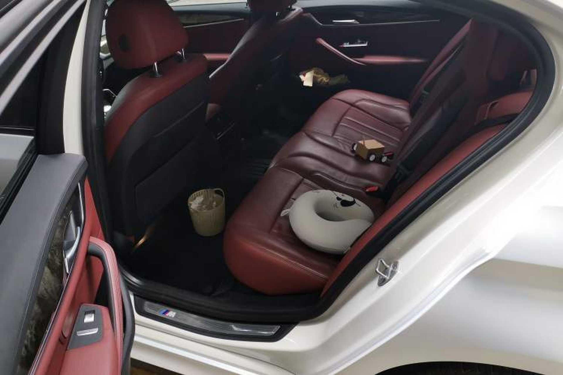 Used BMW 5 Series 2019 530Li Leading Model M Sport Package Left Rear Seat