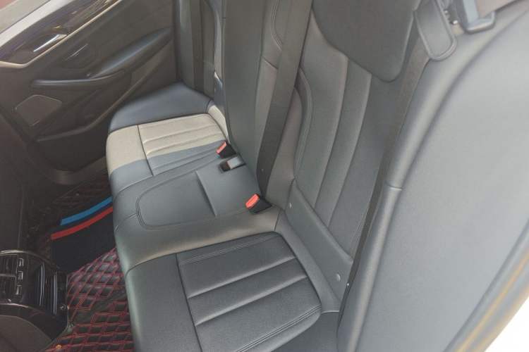 Used BMW 5 Series 2019 525Li M Sport Package Left Rear Seat