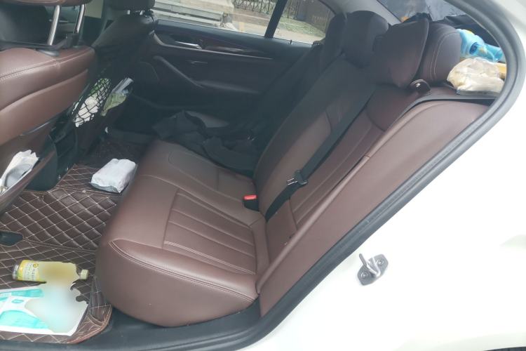 Used BMW 5 Series 2019 525Li Luxury Package Left Rear Seat