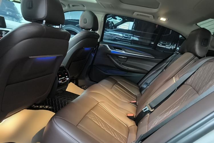 Used BMW 5 Series 2019 Updated 530Li xDrive Luxury Package Left Rear Seat
