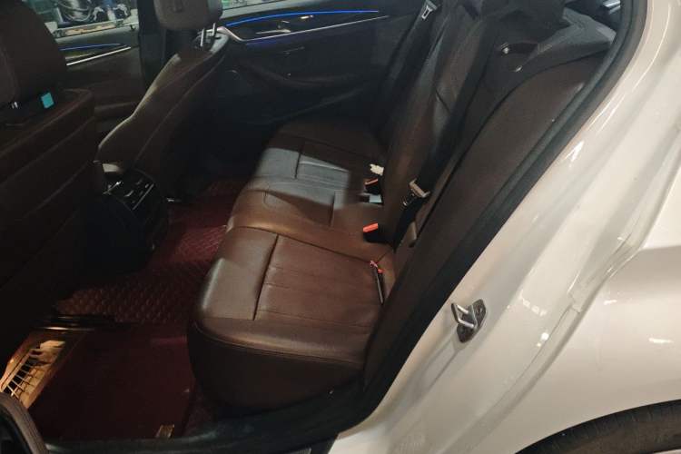 Used BMW 5 Series 2019 525Li M Sport Package Left Rear Seat