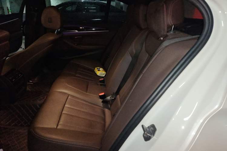 Used BMW 5 Series 2019 Restyled 525Li M Sport Package Left Rear Seat