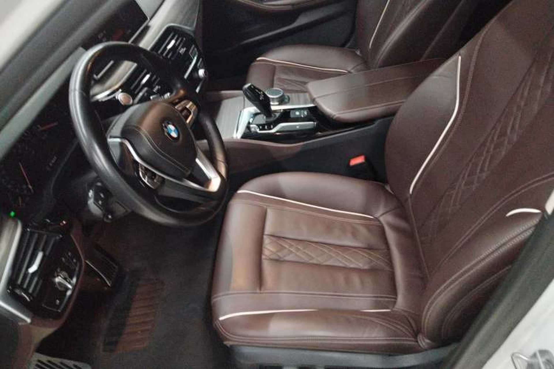 Used BMW 5 Series 2019 530Li xDrive Luxury Package Left Rear Seat