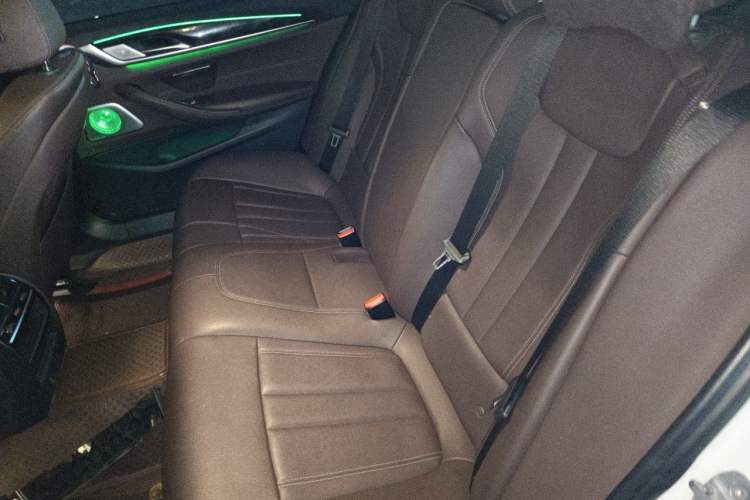 Used BMW 5 Series 2019 Restyled 525Li M Sport Package Left Rear Seat