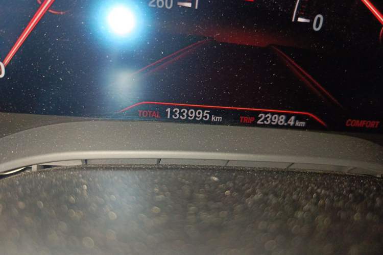 Used BMW 5 Series 2019 525Li M Sport Package Odometer Close Up