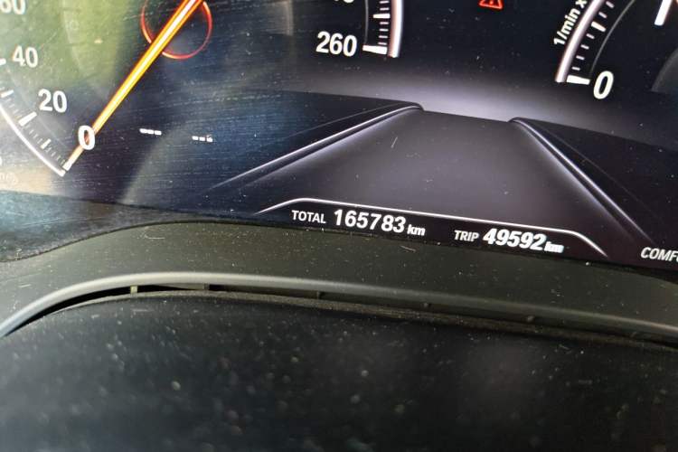 Used BMW 5 Series 2019 525Li M Sport Package Odometer Close Up