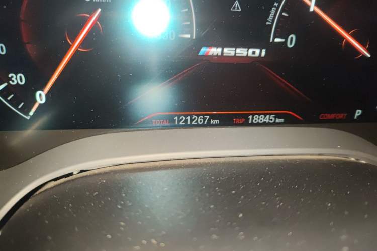 Used BMW 5 Series 2019 525Li M Sport Package Odometer Close Up