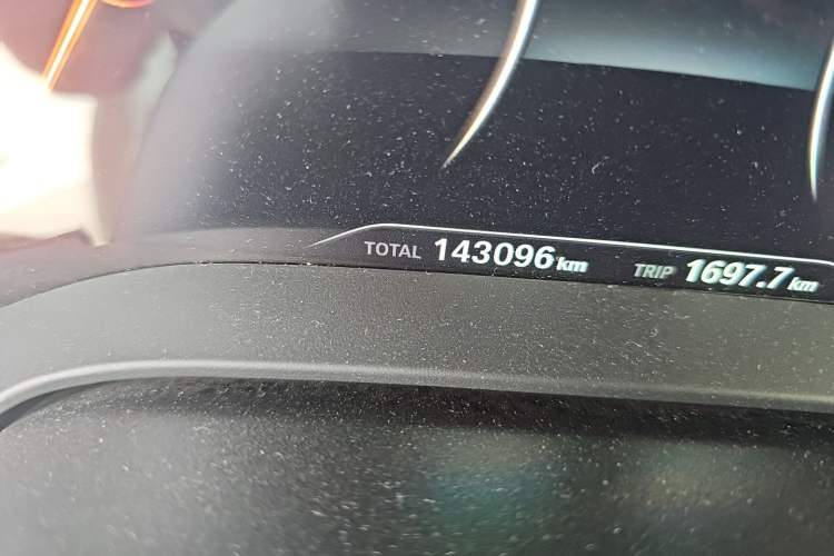 Used BMW 5 Series 2019 530Li xDrive M Sport Package Odometer Close Up
