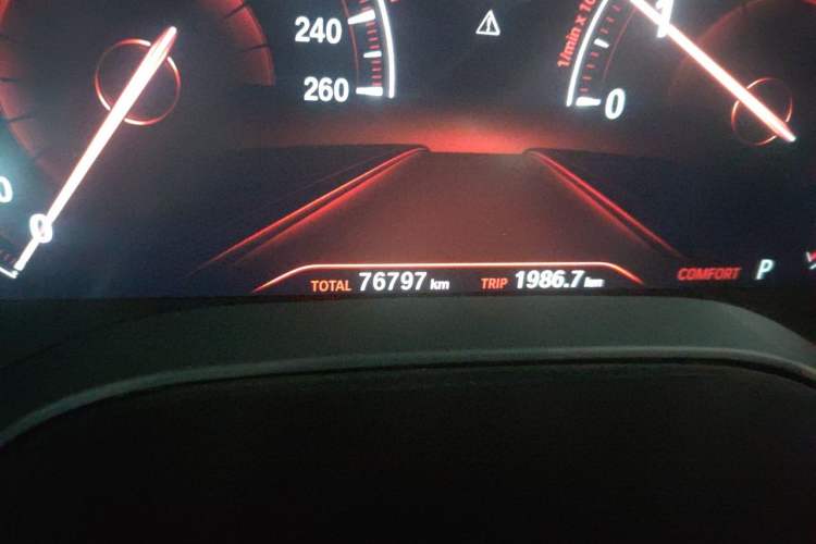 Used BMW 5 Series 2019 Restyled 525Li M Sport Package Odometer Close Up