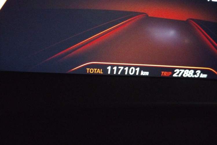 Used BMW 5 Series 2019 525Li M Sport Package Odometer Close Up
