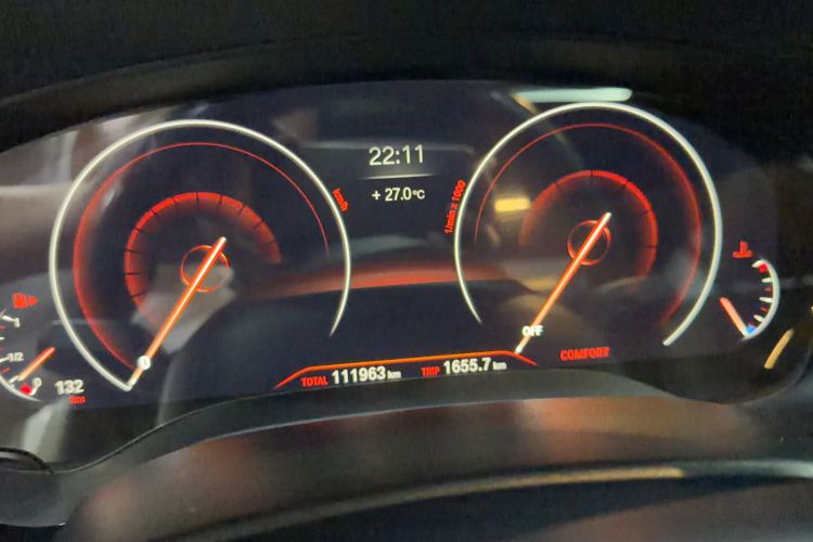 Used BMW 5 Series 2019 525Li M Sport Package Odometer Close Up