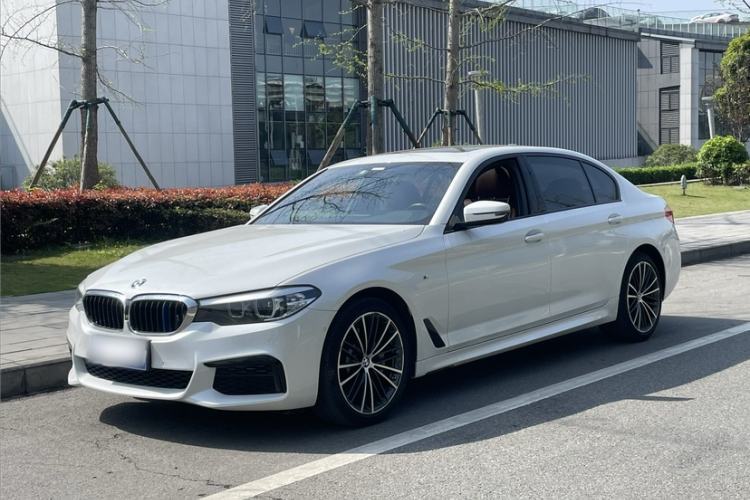 Used BMW 5 Series 2019 530Li Leading Model M Sport Package Guazi used car, China used car export, Used car for sale, Used cars, Cheapest cars for sale