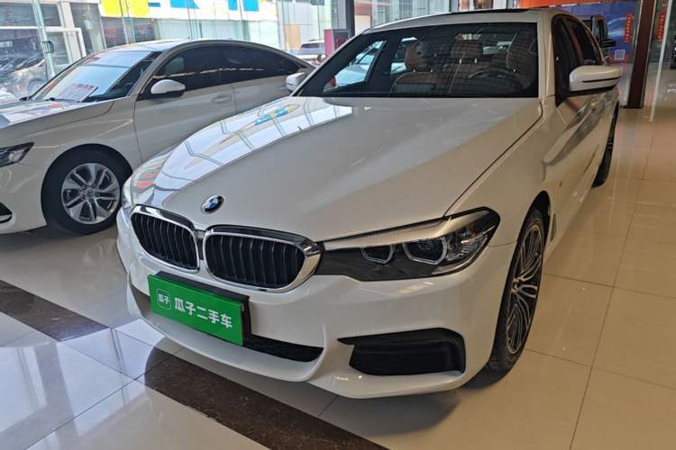 Used BMW 5 Series 2019 530Li Leading Model M Sport Package Guazi used car, China used car export, Used car for sale, Used  cars, Cheapest cars for sale