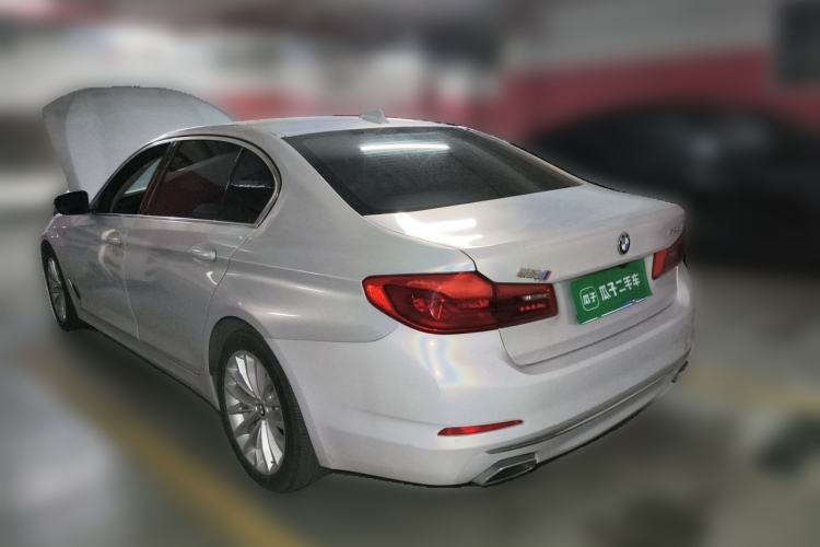 Used BMW 5 Series 2019 Facelifted 525Li Luxury Package Rear Left 45 Deg