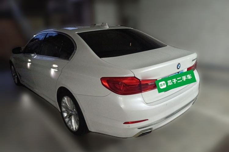 Used BMW 5 Series 2019 525Li Luxury Package Rear Left 45 Deg