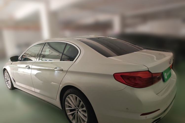 Used BMW 5 Series 2019 Facelifted 530Li Luxury Edition Premium Package Rear Left 45 Deg