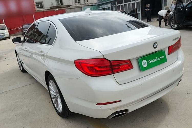 Used BMW 5 Series 2019 525Li Luxury Package Rear Left 45 Deg