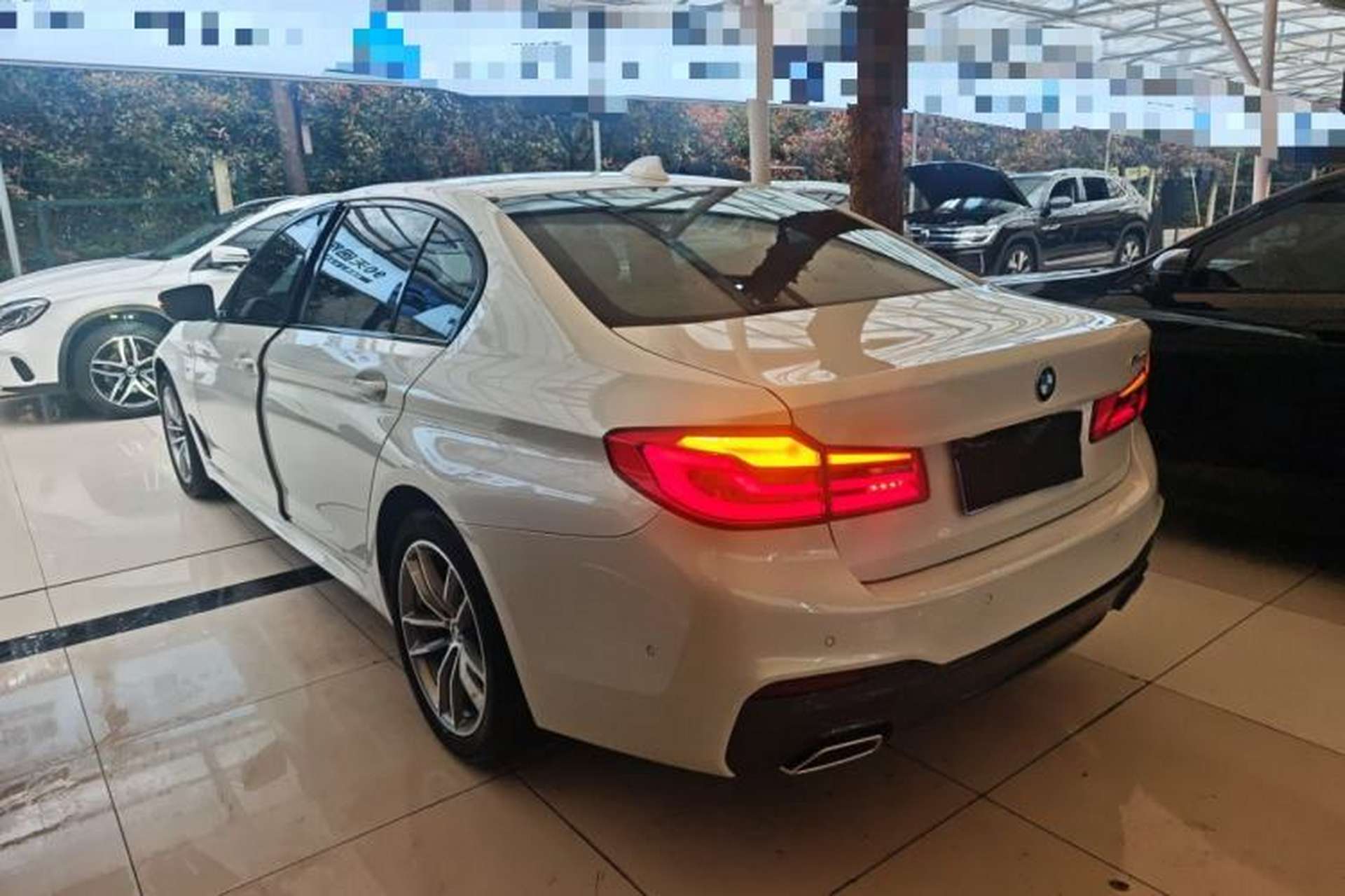 Used BMW 5 Series 2019 525Li M Sport Package Rear Left 45 Deg