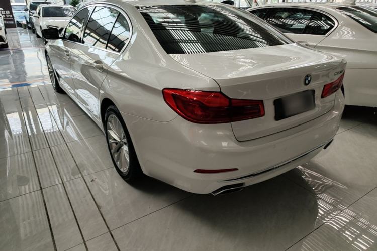 Used BMW 5 Series 2019 Facelifted 530Li Leading Edition Luxury Package Rear Left 45 Deg