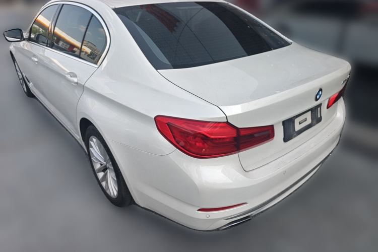 Used BMW 5 Series 2019 530Li Leading Model Luxury Package Rear Left 45 Deg
