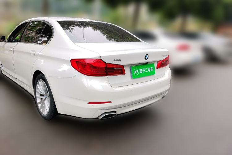 Used BMW 5 Series 2019 525Li Luxury Package Rear Left 45 Deg