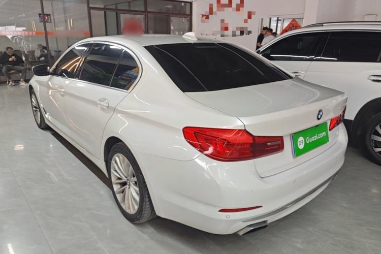 Used BMW 5 Series 2019 525Li Luxury Package Rear Left 45 Deg