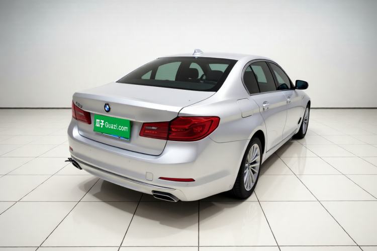 Used BMW 5 Series 2019 Facelifted 525Li Luxury Package Rear Right 45 Deg