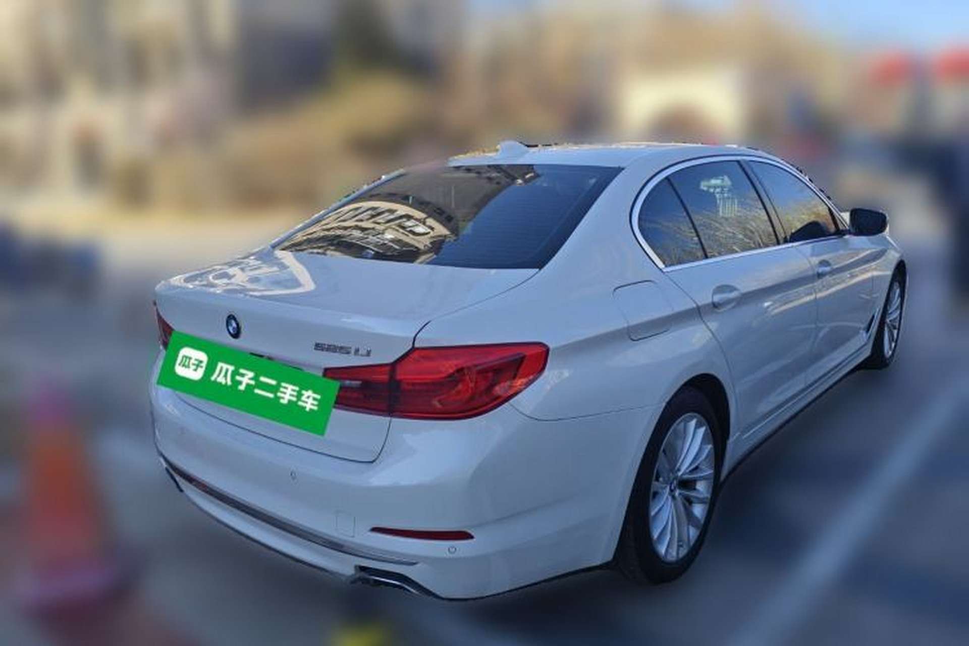 Used BMW 5 Series 2019 525Li Luxury Package Rear Right 45 Deg