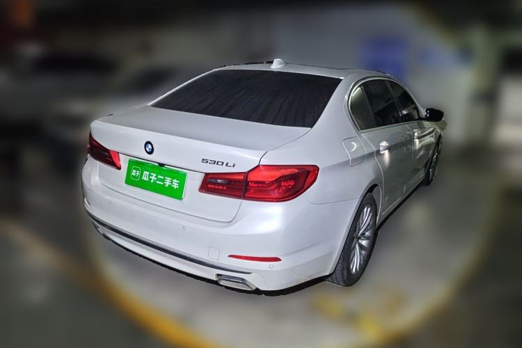 Used BMW 5 Series 2019 530Li Leading Model Luxury Package Rear Right 45 Deg