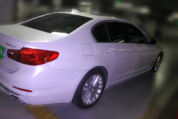 Used BMW 5 Series 2019 Facelifted 530Li Leading Edition Luxury Package Rear Right 45 Deg