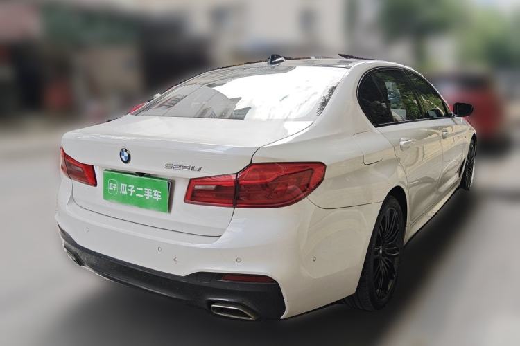 Used BMW 5 Series 2019 525Li M Sport Package Rear Right 45 Deg