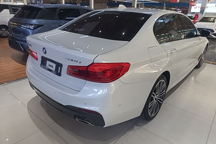 Used BMW 5 Series 2019 530Li Leading Model M Sport Package Rear Right 45 Deg
