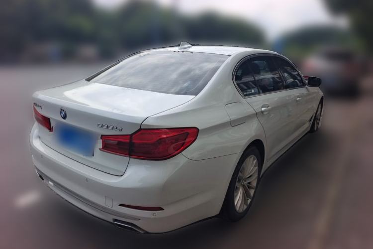 Used BMW 5 Series 2019 Facelifted 525Li Luxury Package Rear Right 45 Deg