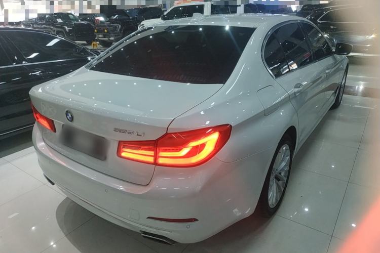 Used BMW 5 Series 2019 525Li Luxury Package Rear Right 45 Deg