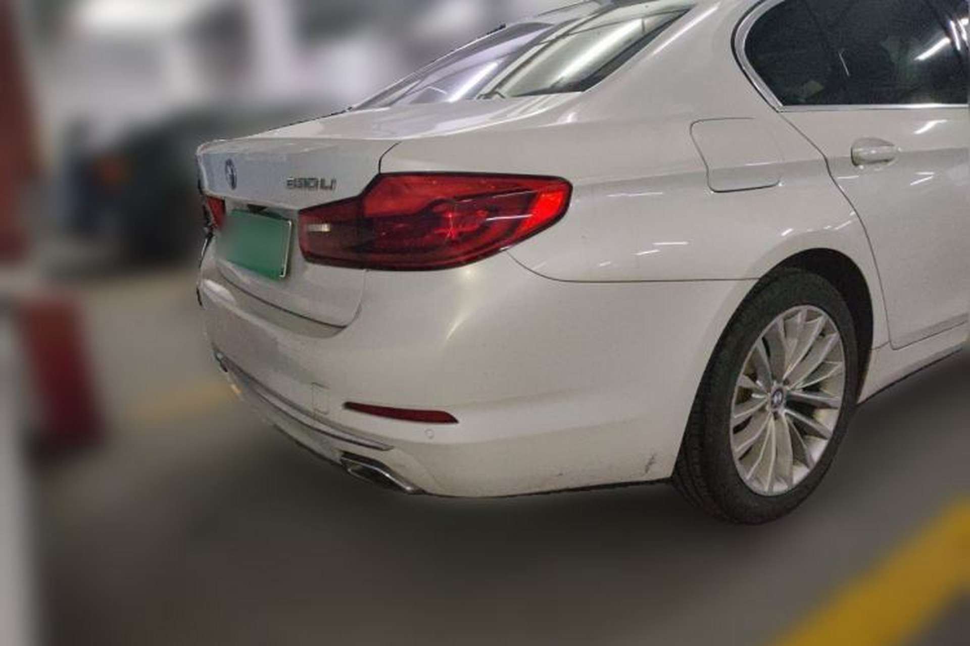 Used BMW 5 Series 2019 Facelifted 530Li Leading Edition Luxury Package Rear Right 45 Deg