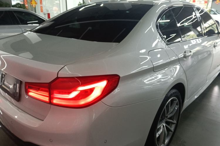 Used BMW 5 Series 2019 Restyled 525Li M Sport Package Rear Right 45 Deg